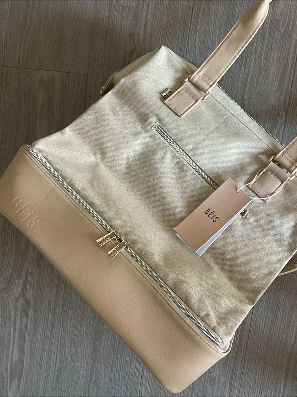 BEIS the weekender travel bag, Beige NWT